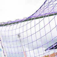 Netz für Wettkampftore in der Farbe Lila