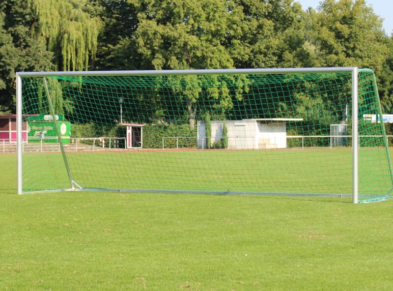 Trainingstor easytec aus Aluminium von artec Sportgeräte in Seitenansicht Trainingstor easytec aus Aluminium von artec Sportgeräte in Seitenansicht