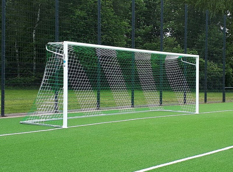 Fußballtor mit Netzbügeln easytec