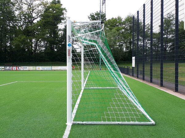 Wettkampftor mit Netzbügeln