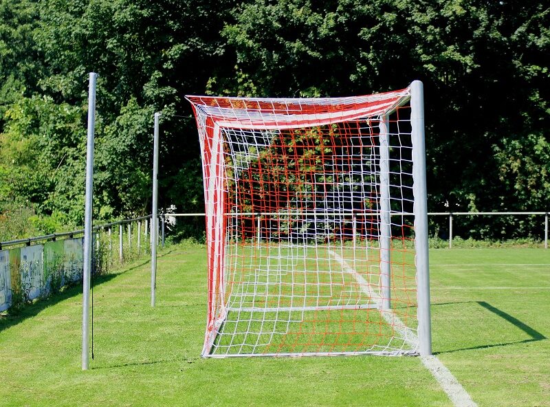 Wettkampftor mit Spannstangen