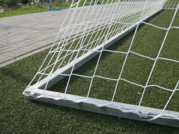 Bodenrahmen für Fußballtore mit 1,50 m Auslage
