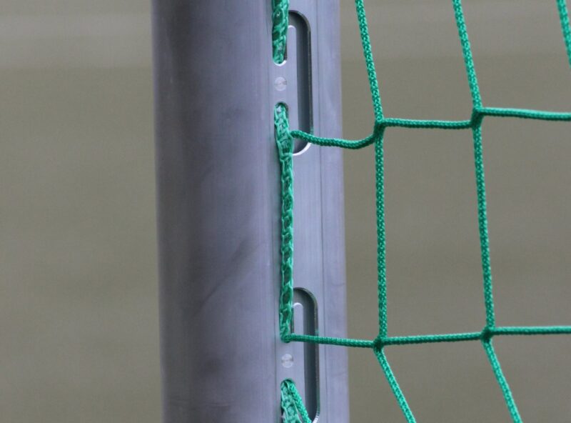 Jugendtor mit eingefräster Netzaufhängung von artec Sportgeräte Jugendtor mit eingefräster Netzaufhängung von artec Sportgeräte