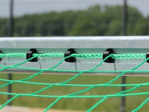 Minitor easytec 2,40 x 1,60 m im Quadratprofil für Training und Garten von artec Sportgeräte