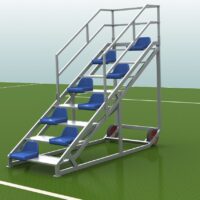 Zielrichtertreppe aus Aluminium für 6 Personen mit Sitzschalen von artec