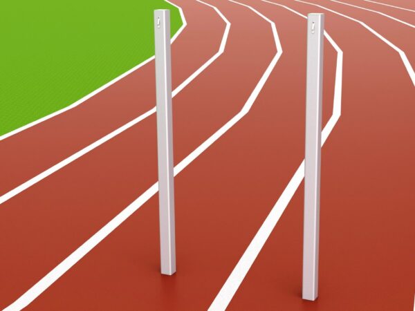 Zielpfosten aus Aluminium in Bodenhülsen stehend von artec Sportgeräte