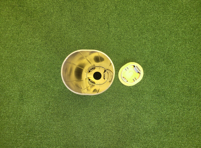 Bodenhülse Standard für Ballfangpfosten aus Aluminium für Ovalprofil Bodenhülse Standard für Ballfangpfosten aus Aluminium für Ovalprofil