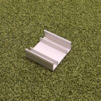 Halterungen mit Bohrung für Zarge