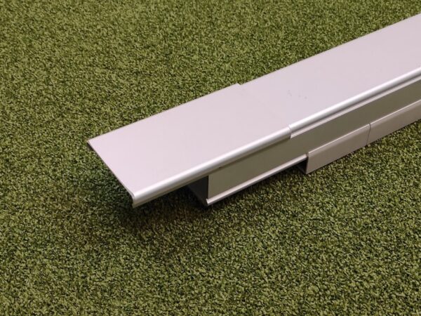 Kappe für Laufbahn-Zarge von artec Sportgeräte