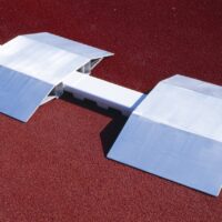 Überfahrrampe aus Aluminium für Stadion und Sportplatz artec