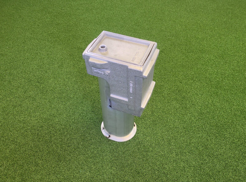 33717 Bodenhülse Spezial abgeschrägt für Ovalprofil 33717 Bodenhülse Spezial abgeschrägt für Ovalprofil