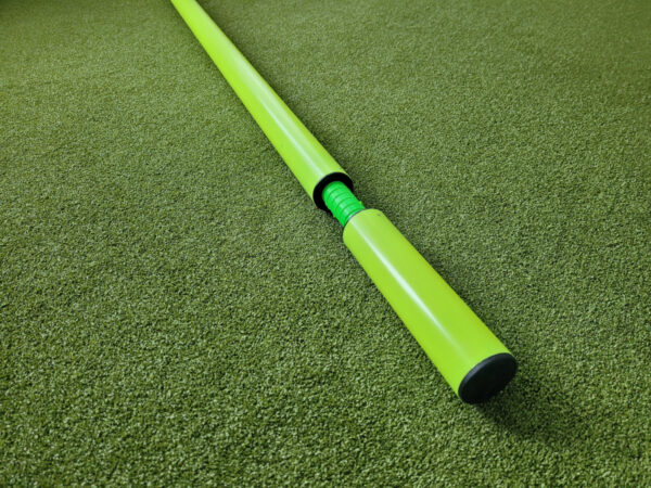 Eckfahnenstange mit flexibler Federmechanik