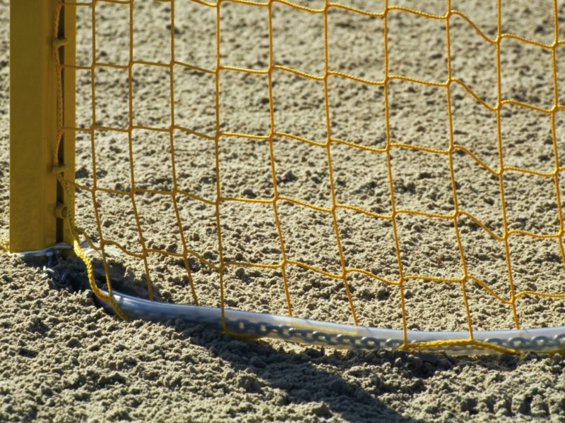 Kettenbeschwerung für Beach-Handballtornetz