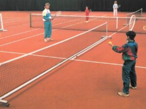 Kleinfeld-Tennisanlage aus Aluminium, fahrbar