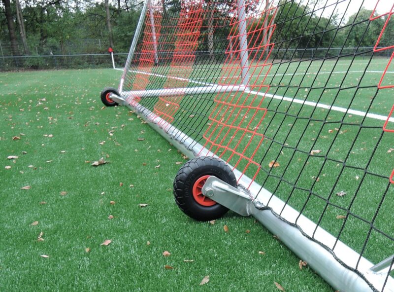 Räder für Fußballtore, Trainingstore, Jugendtore, Minitore etc., pro Tor 1 Satz = 2 Stück erforderlich Räder für Fußballtore, Trainingstore, Jugendtore, Minitore etc., pro Tor 1 Satz = 2 Stück erforderlich