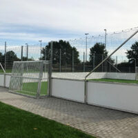 Stationärer Soccer Court mit Ballfangnetz