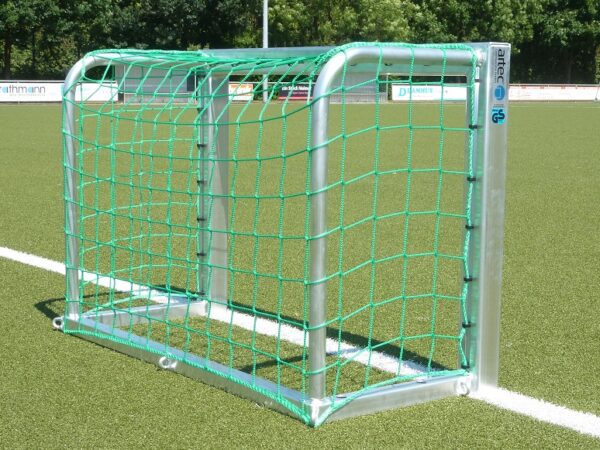 Minitor mit Netzhaken - vollverschweißtes Tor von artec Sportgeräte - made in Germany!