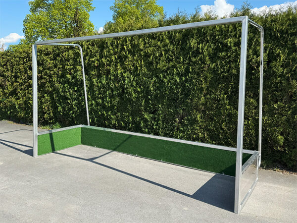 Hockeytor mit Kunstrasenbande_42107