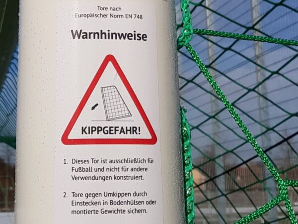 Warn- und Hinweisschilder für Sportgeräte kostenlos von artec Sportgeräte