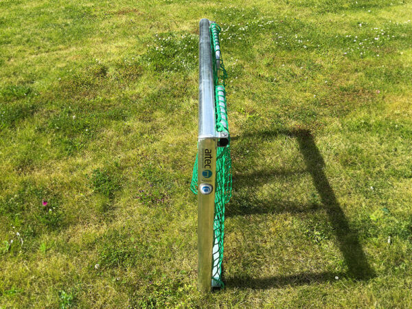 Platzsparendes Minitor aus Aluminium